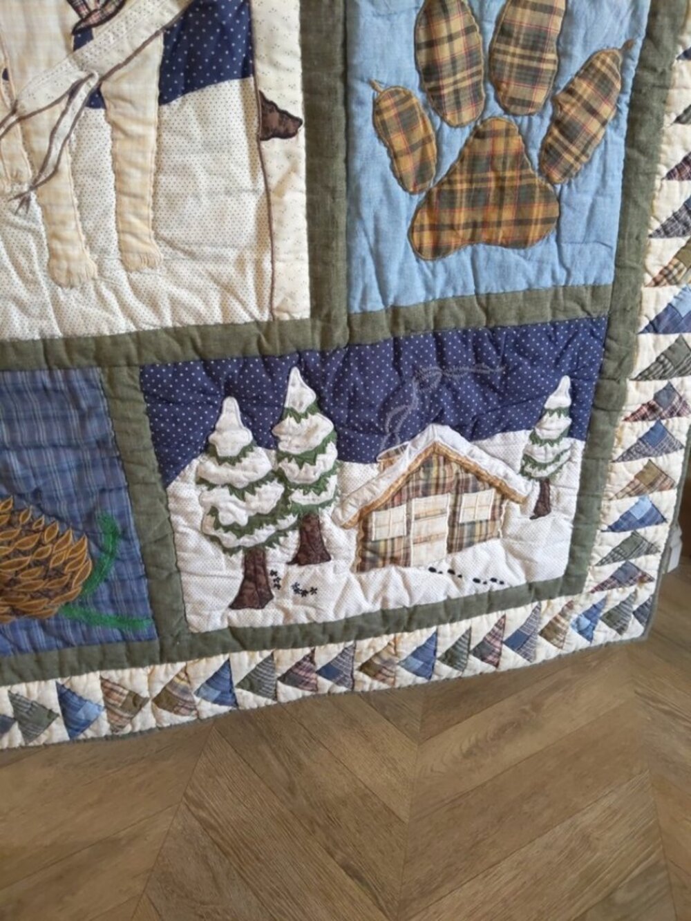 Patch Magic Quilts - Wolf Throw 53"W x 63"L - Picture 7 of 7